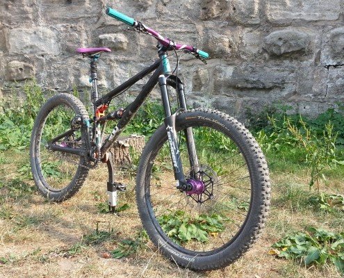 VELOCITA | CUSTOM BICYCLES
