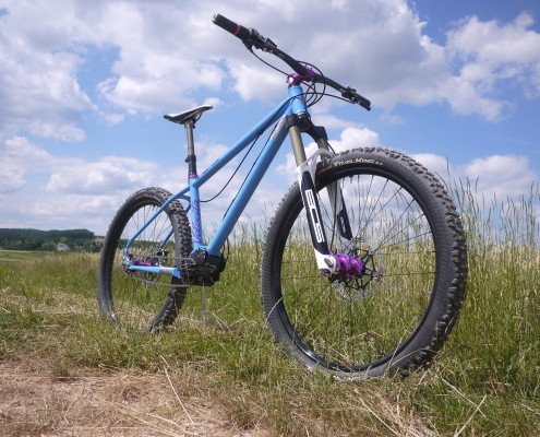 VELOCITA | CUSTOM BICYCLES